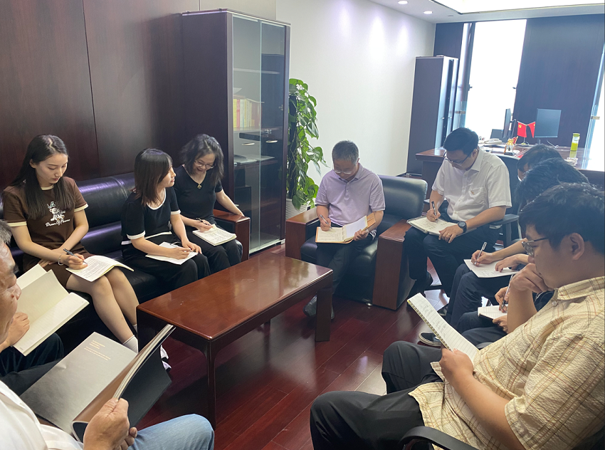 酷暑下鋼價陷“冰點” 運行中心保穩(wěn)控風(fēng)險